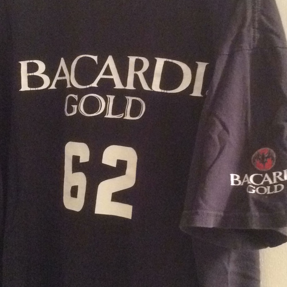 TeeShirt    (NBA/Bacardi)